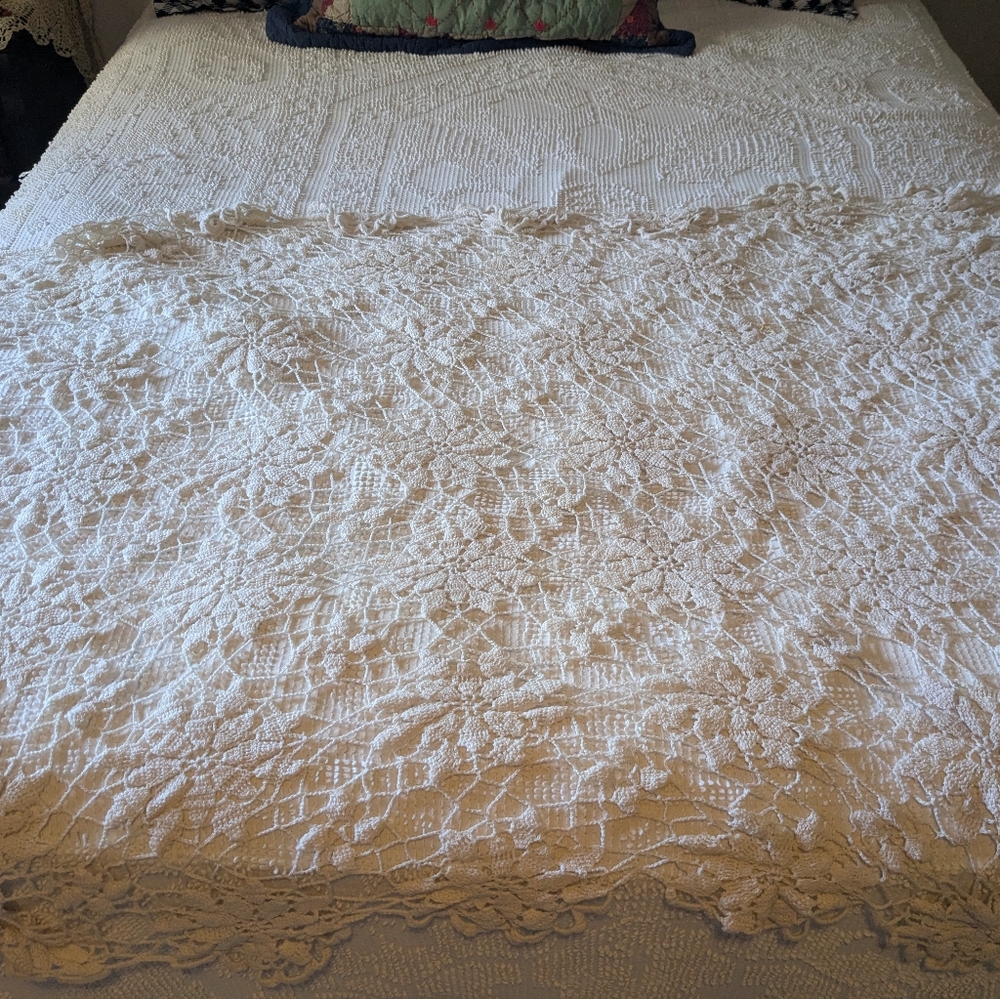 Elegant White Handmade Crochet  Bedspread Throw